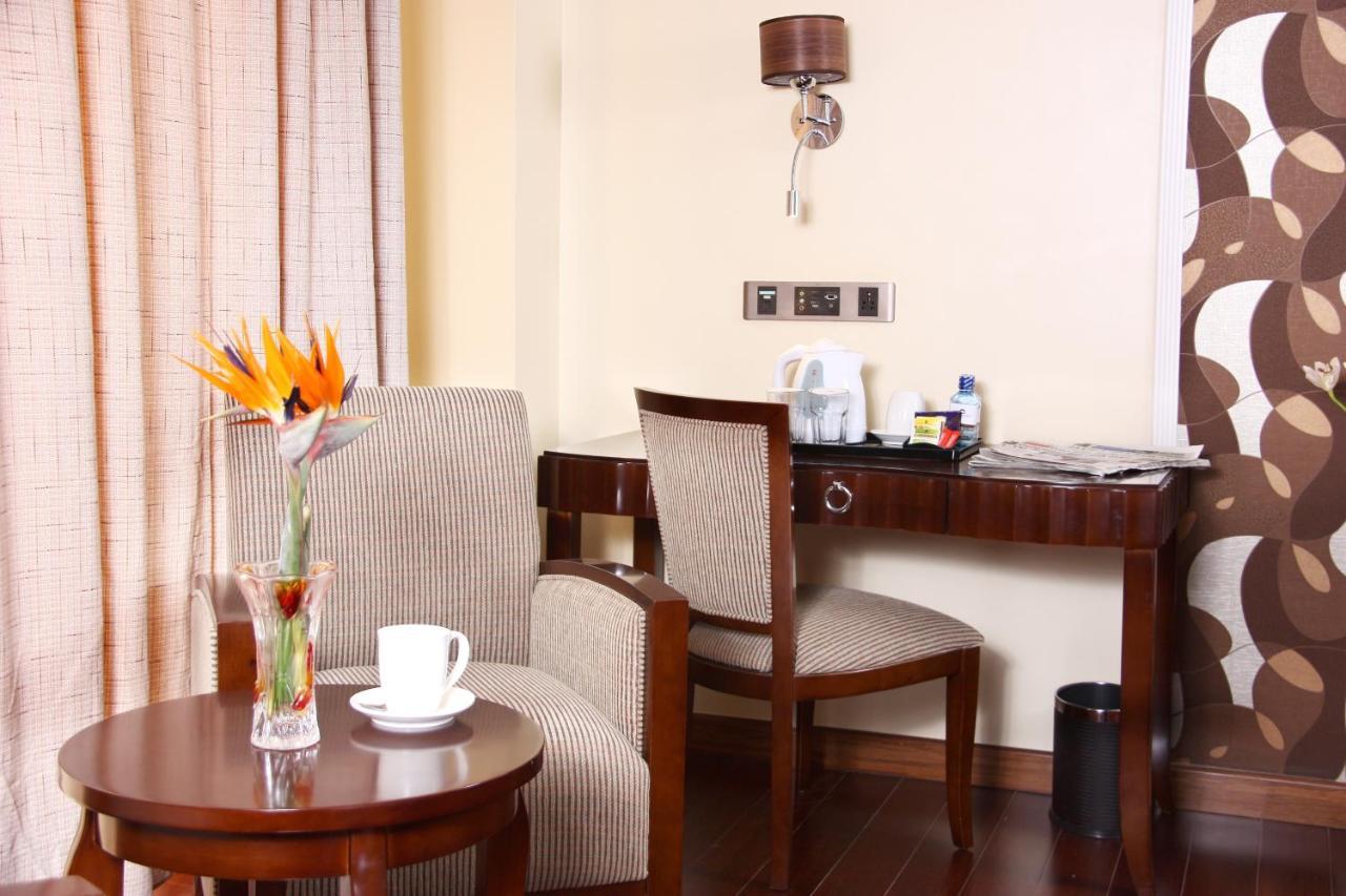 The White Rhino Hotel Nyeri Exterior foto