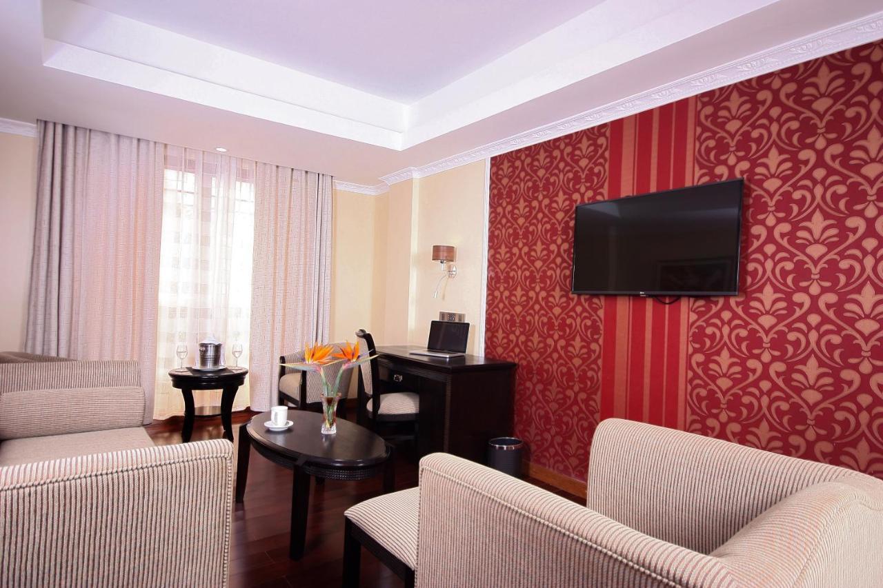 The White Rhino Hotel Nyeri Exterior foto